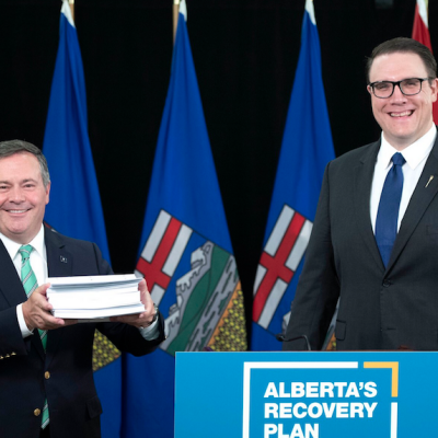 Alberta political roundup: The paper-pile premier, furious doctors, rebel ’Roser rumours, Total disaster, and more …
