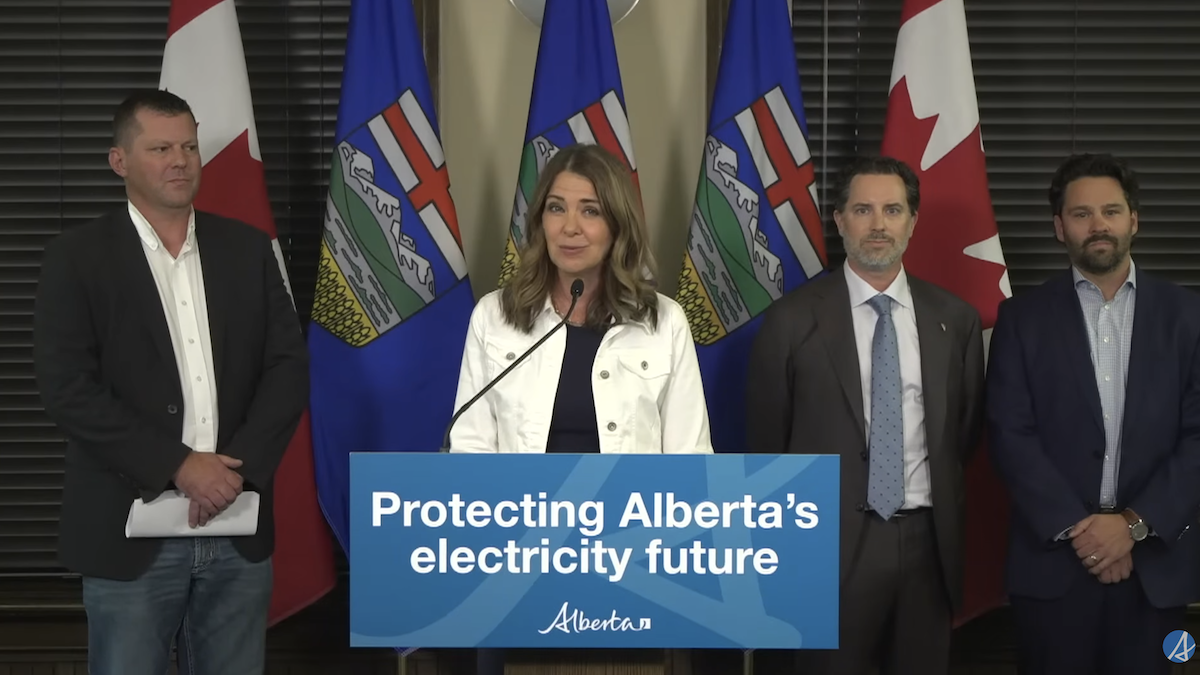 There’s no need to worry about plans to build a huge electricity plant and AI data centre near Edmonton, Danielle Smith insists - Alberta Politics